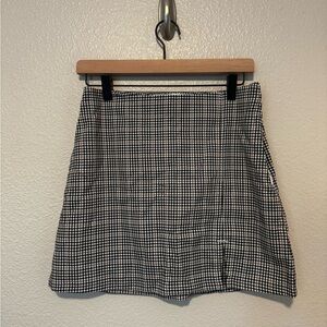 Hollister High-Rise Mini Skirt